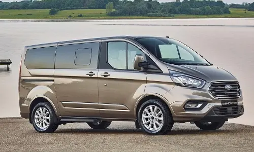 ford tourneo silver